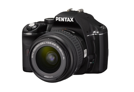 PENTAX K-m（標準ズームレンズ装着時）