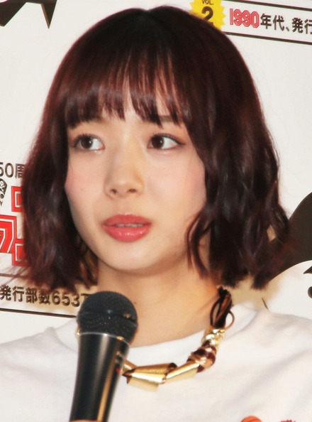 岡田紗佳、バスタオルなしの入浴ショットを公開!