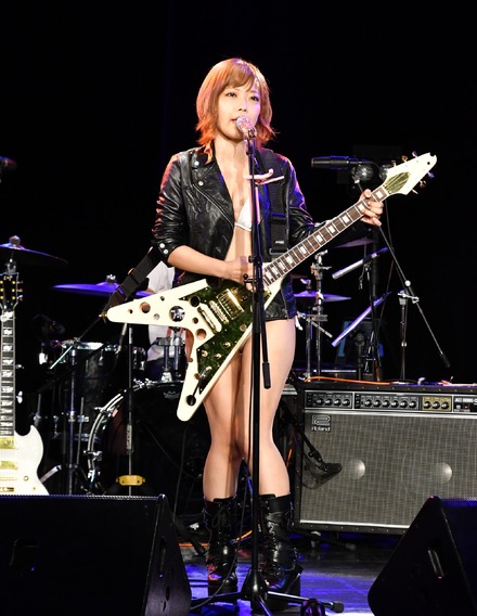 藤田恵名【写真:竹内みちまろ】