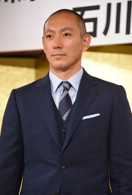 市川海老蔵 <撮影 竹内みちまろ>