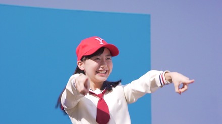 吉岡里帆&芦田愛菜、ワイモバイル新CMでキュートなダンス