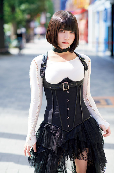でんぱ組.inc、根元凪、セクシーなビキニ姿を披露!写真集アザーカット公開