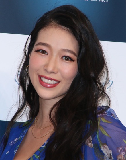 紅蘭【撮影:小宮山あきの】