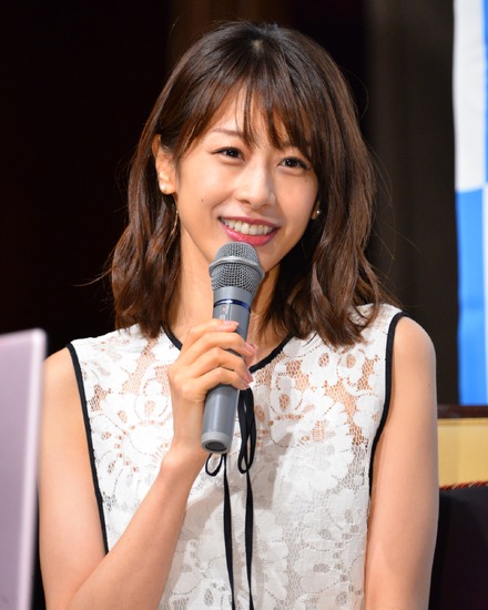 加藤綾子【撮影:竹内みちまろ】
