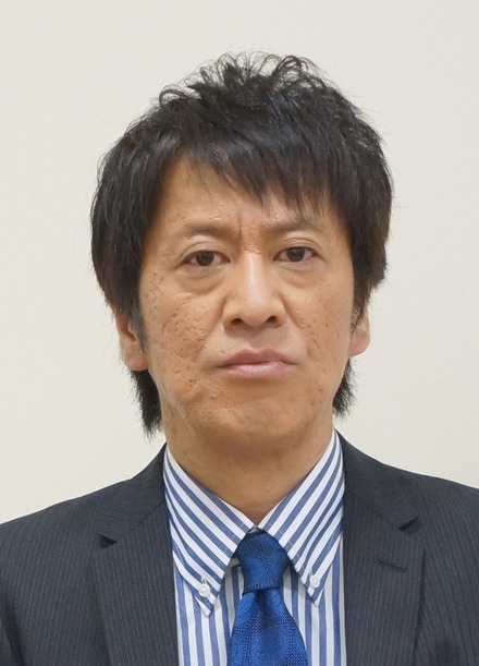 吉田敬(ブラックマヨネーズ)【撮影:松本】