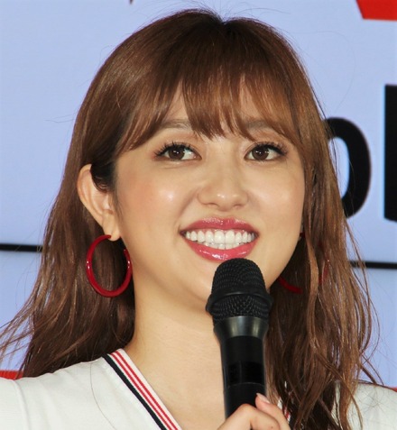 菊地亜美【撮影:小宮山あきの】