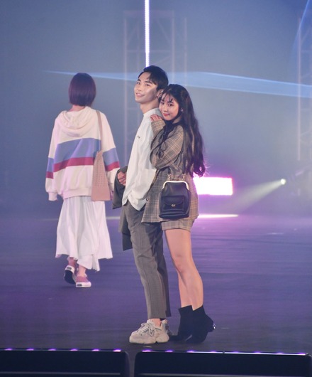 よしあき&ミチ【写真:竹内みちまろ】
