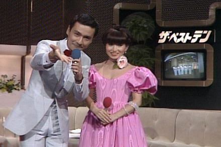 番組MCの久米宏（左）、黒柳徹子（右）（C）TBS