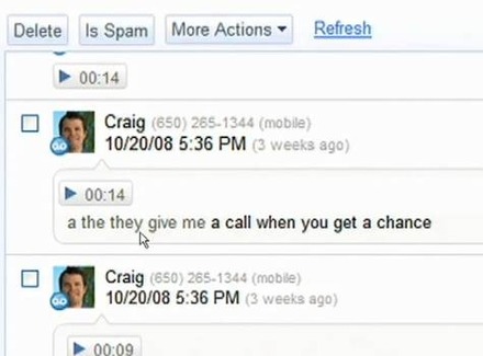 「Google Voice」では、ボイスメール（留守電）は自動的にテキストに変換される