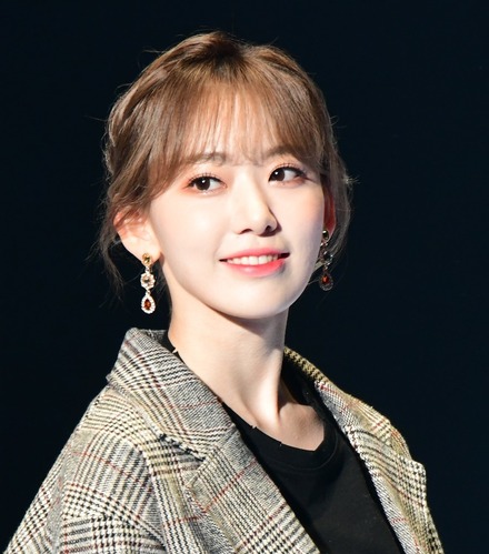 宮脇咲良 宮脇咲良 - Wikiwand