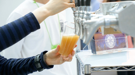 埼玉でビールの祭典！「2022けやきひろば秋のビール祭り」9月15日から5日間開催