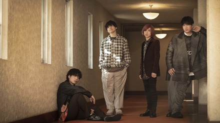 Official髭男dism　