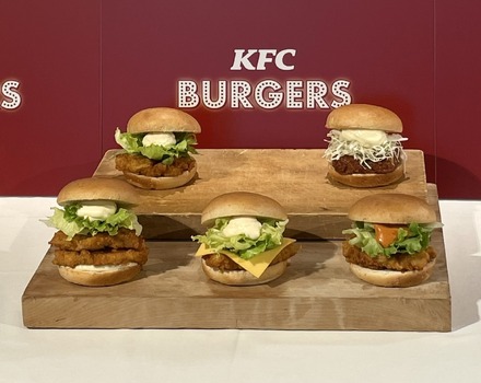 KFC BURGERS5種（撮影：渡邉）