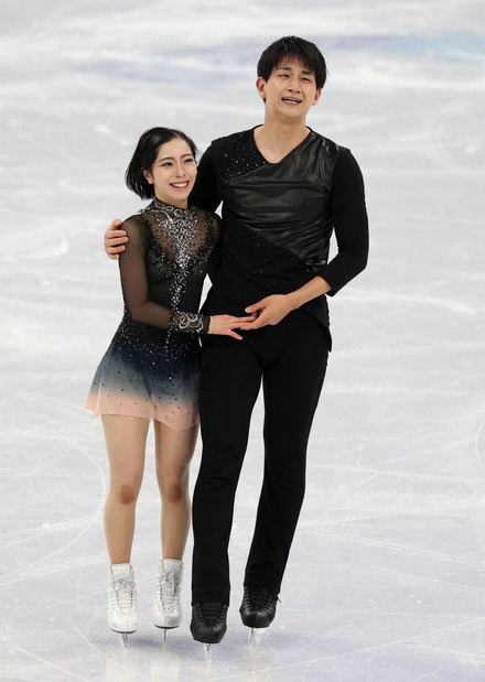 フィギュアスケートペア選手・三浦璃来＆木原龍一(Photo by Jean Catuffe/Getty Images)