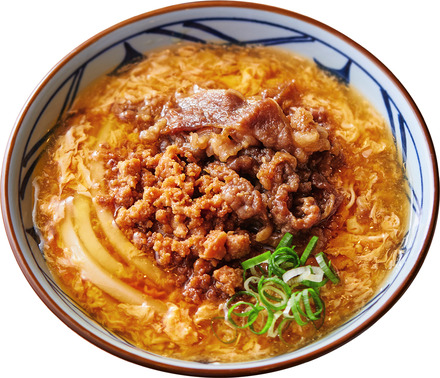 丸亀製麺から新作「肉がさね玉子あんかけうどん」登場