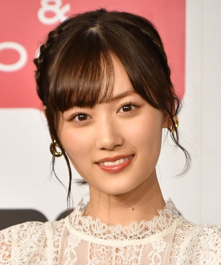 山下美月【写真:竹内みちまろ】