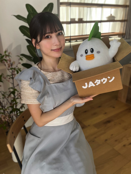 雪平莉左、JAのYouTubeチャンネル2代目MCに就任！100の質問に回答