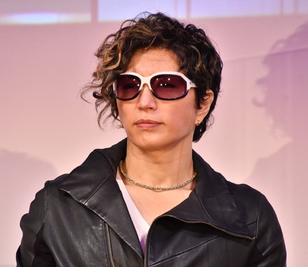 GACKT【写真:竹内みちまろ】
