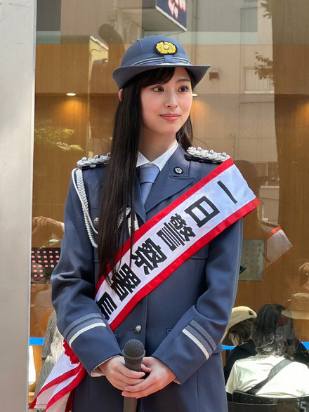 井本彩花が一日警察署⻑