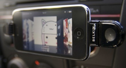 BELKINの「TuneBase FM X」は、「Made for iPod/Work with iPhone」に対応したiPod/iPhone 3Gシリーズ用FMトランスミッターである。最新のiPod touchやiPod nanoをはじめ、iPhone 3Gにも正式対応したFMトランスミッターだ