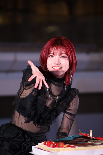 岡田奈々、26歳の誕生日にアルバムでソロデビュー！ ライブツアー＆海外公演も決定