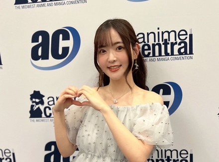 トリリンガル声優アイドル・天城サリー、米シカゴの巨大アニメイベントに登場！