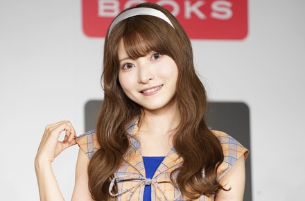 小鳥遊るい 1st写真集 ことりあそび　新品未開封×6冊 Amazon.co.jp: 小鳥遊るい 1st写真集 ことりあそび : 小鳥遊