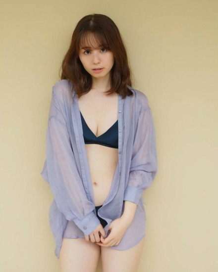 小池里奈、完全アザーカットのみのスペシャル版！『crave オール