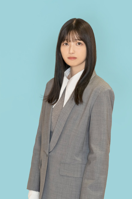 乃木坂46・五百城茉央演じる仲野茜の制服姿　（C）カンテレ