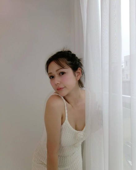 村重杏奈（写真は村重杏奈の公式インスタグラムから）※所属事務所に掲載許諾をもらってます