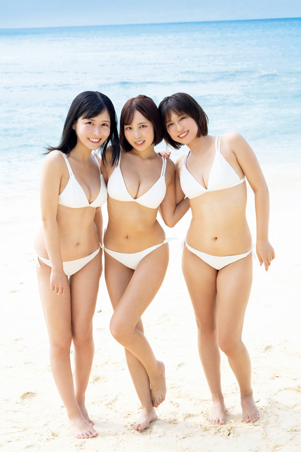 ミスFLASH2025（左から丸山りさ、葵成美、MAHO）（C）光文社／週刊FLASH 写真（C）木村哲夫
