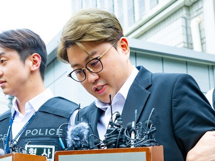 ついに最高裁へ…マネージャーを身代わりにした韓国の“飲酒ひき逃げ”歌手、懲役2年半に不服