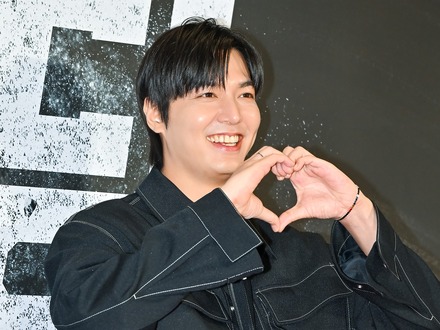 俳優イ・ミンホ主演！映画『全知的な読者の視点から』、壮大な世界観のキャラクターポスター＆予告編公開