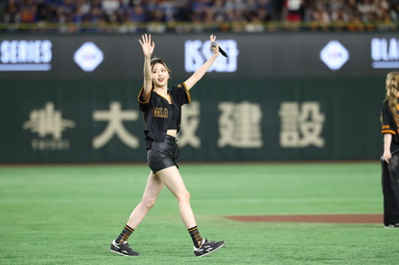 「BLACK DIAMOND SERIES2025」イベント写真 （C）YOMIURI GIANTS　（C）LAPONE GIRLS