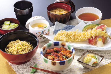 夏の味覚御膳２,３９０円（税込２,６２９円）