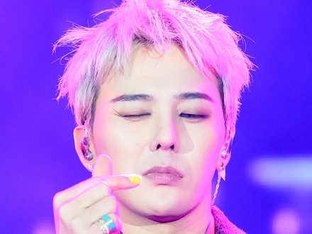 G-DRAGON、京セラドームを8万本のデイジーで埋め尽くす…“K-POP KING”が魅せた圧巻ステージ