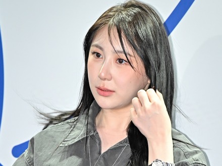 男性アイドルの一部ファンから批判を受け「今後は出演依頼も出さない」と強気だった元IZ*ONEメンバー、謝罪