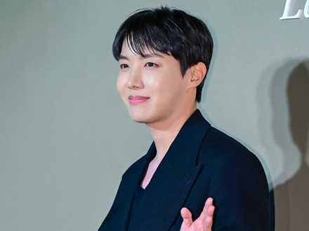 「主役はARMY」BTS・J-HOPE、京セラドームで8万人のファンを魅了！初のソロワールドツアー完走