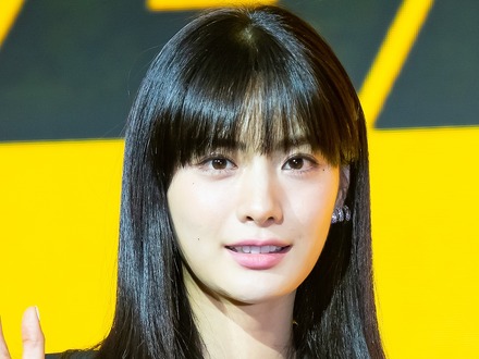 堂々と街を闊歩　全身タトゥー除去のナナ、足首には“名残”がチラリ【PHOTO】