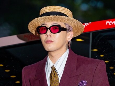 G-DRAGON、海外メディアが“K-POPの王”として注目！「今回のワールドツアーは私の次のチャプターだ」