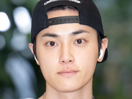 THE BOYZ脱退チュ・ハンニョンを“損切り”？メンバー内でSNSフォロー解除の動き…元AV女優と密会報道→警察捜査まで
