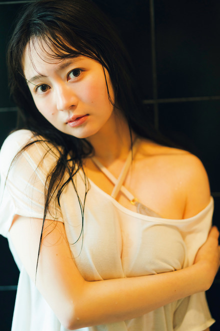 長濱ねる　アザーカット　写真集 長濱ねる アザーカット写真集 私家版 ここから 欅坂46