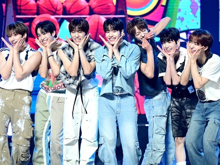 “NiziUの弟”NEXZ、「Mステ」初出演でSNSトレンド入り！武道館単独公演へ向けて勢い加速中