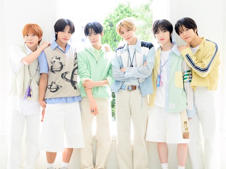 NCT WISH、2冠に輝いた『ソウルミュージックアワード』特集インタビュー「40年後も6人一緒に」