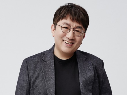 “BTSの父”HYBEパン・シヒョク氏、母校のソウル大学に約5.3億円寄付　文化館の建て替えに活用へ