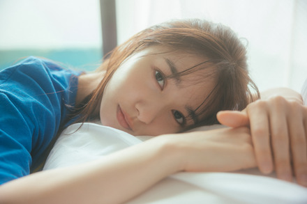 『桜井日奈子2026カレンダーブック（仮）』（C）東京ニュース通信社