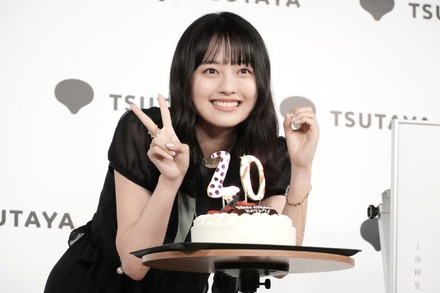 上坂樹里【撮影：小宮山あきの】