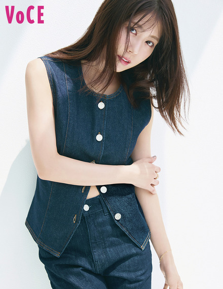 『VOCE9月号』（C）講談社