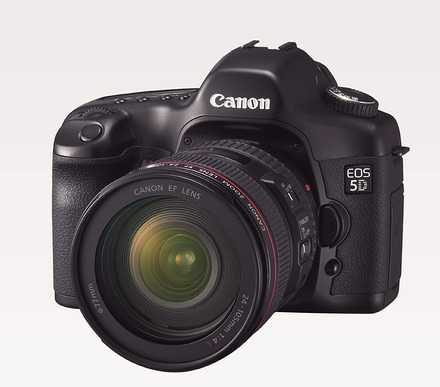 1,280万画素フルサイズCMOS搭載のデジタル一眼レフカメラ「EOS 5D」