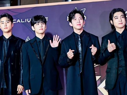 DAY6、デビュー10周年記念ファンミーティングが大盛況で終了！My Dayと共に刻んだ“思い出の1ページ”